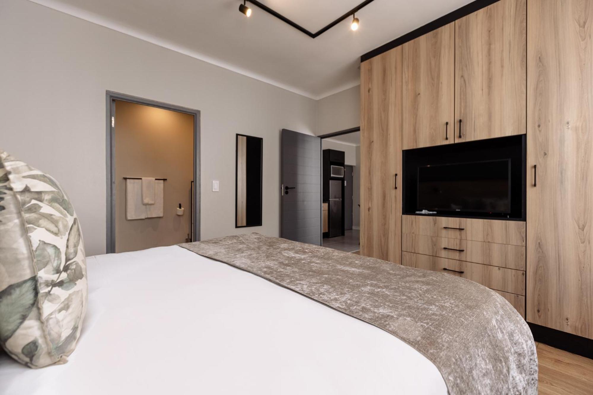 Mint Hotel 84 On Katherine Johannesburg Bagian luar foto