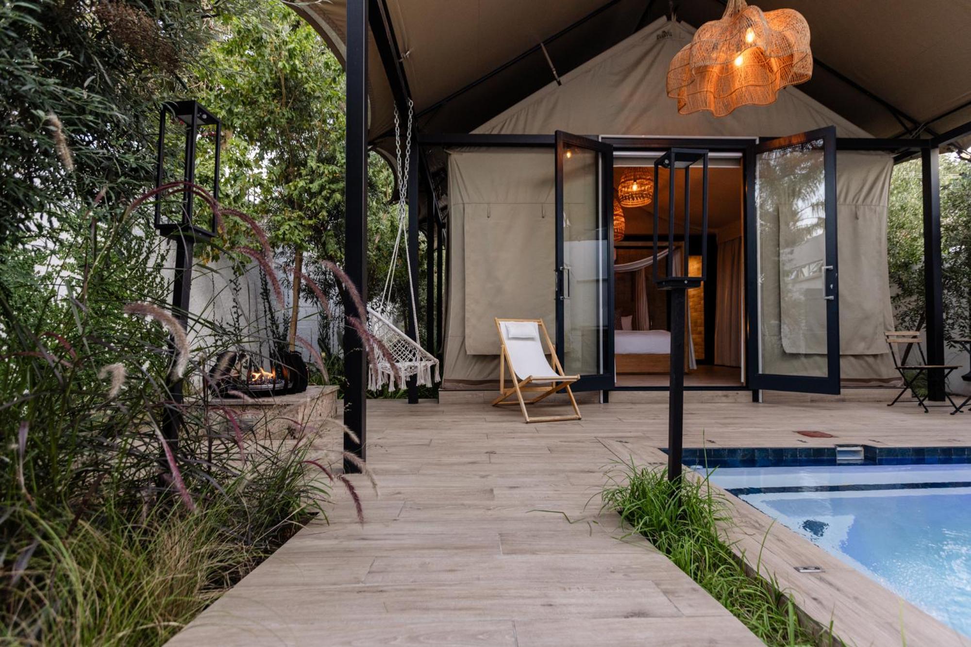 Mint Hotel 84 On Katherine Johannesburg Bagian luar foto